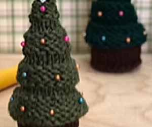 Loom Knit Christmas Tree Ornaments
